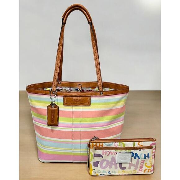 Y2K Coach F13552 Hamptons Twill Stripe Tote Bag & Graffiti Script Large Wristlet - Picture 16 of 16